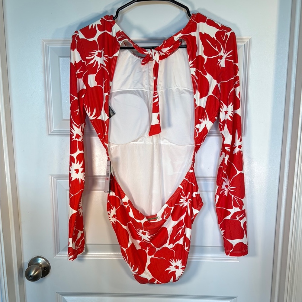 Vince Camuto Red Floral Rash guard Swim 🌺 - Picture 5 of 7
